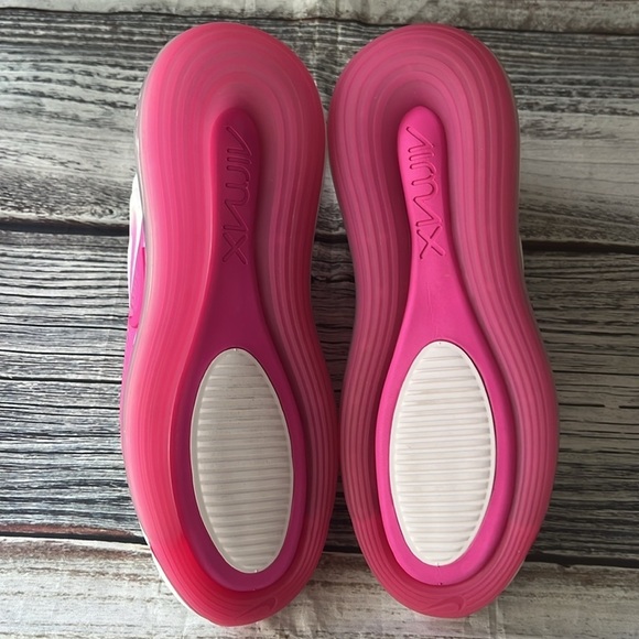 Nike Wmns Air Max 720 Pink Rise Sz 7 NWOT - Picture 10 of 10